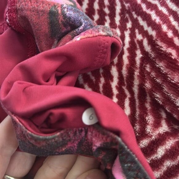 Lululemon Leggings Red Size 6 - Picture 10 of 11